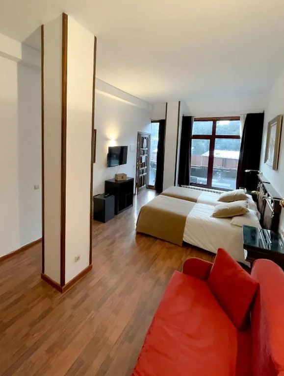 Tweepersoonskamer met extra bed - 2 bedden — Hotel Amoretes