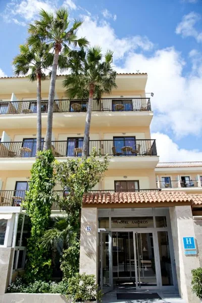 Hotel Amoros — Foto 7