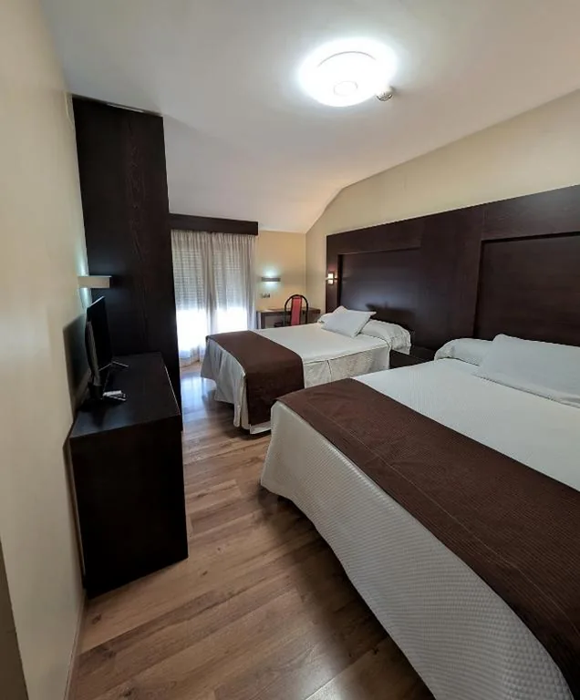 Family Room — Hotel Anabel Baza