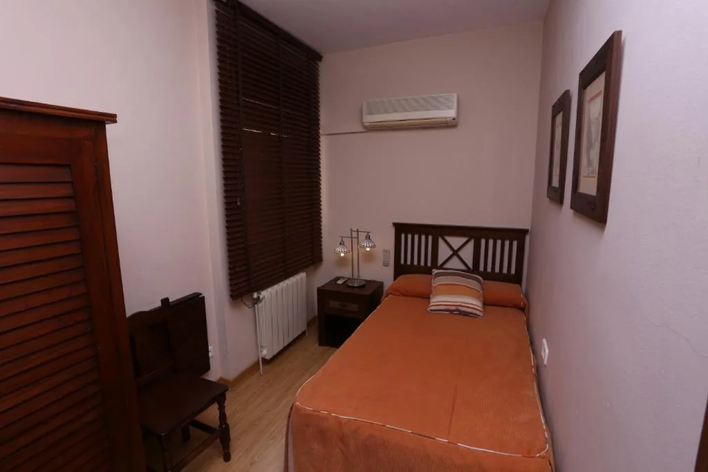 Einzelzimmer — Hotel Andalucia