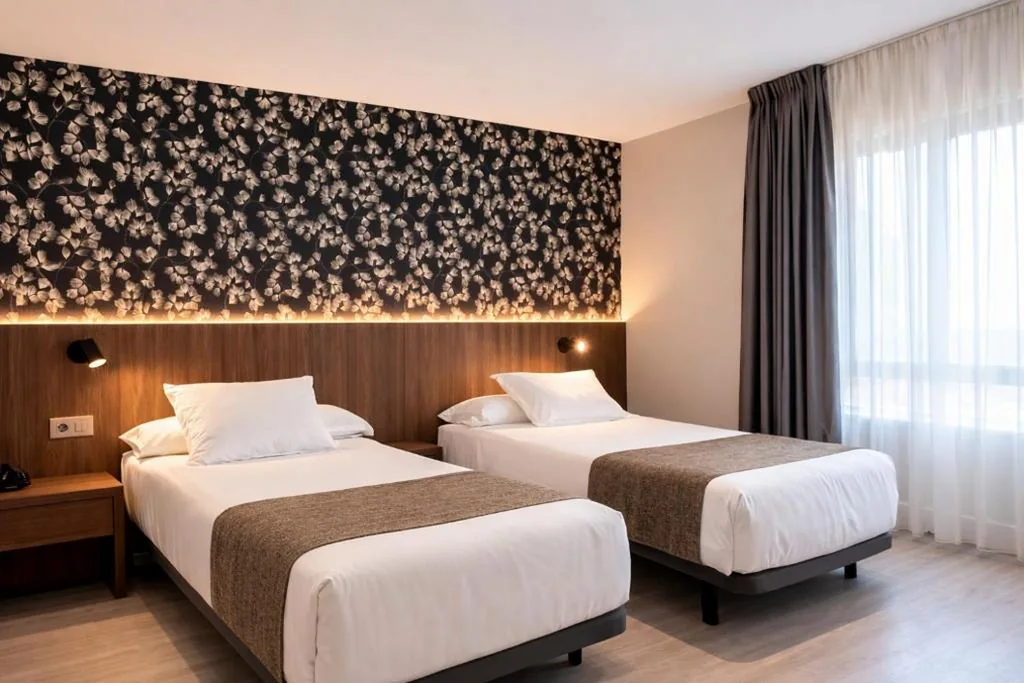 Chambre double avec douche – 2 lits — Hotel Andia