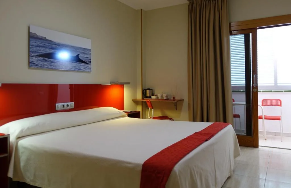 Doppelzimmer zur Einzelnutzung mit Balkon — Hotel Andrea´s