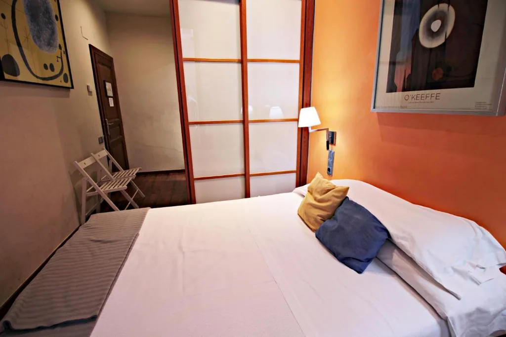Habitación Doble con balcón — Hotel Annex - Rey Don Jaime I