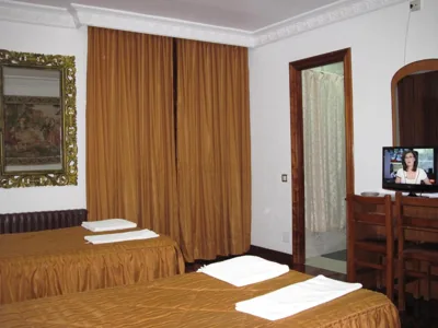 Hotel Antoyana — Foto 5