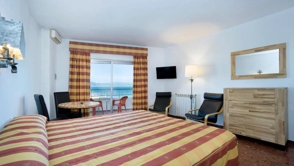 Hotel Apartamentos Bajondillo