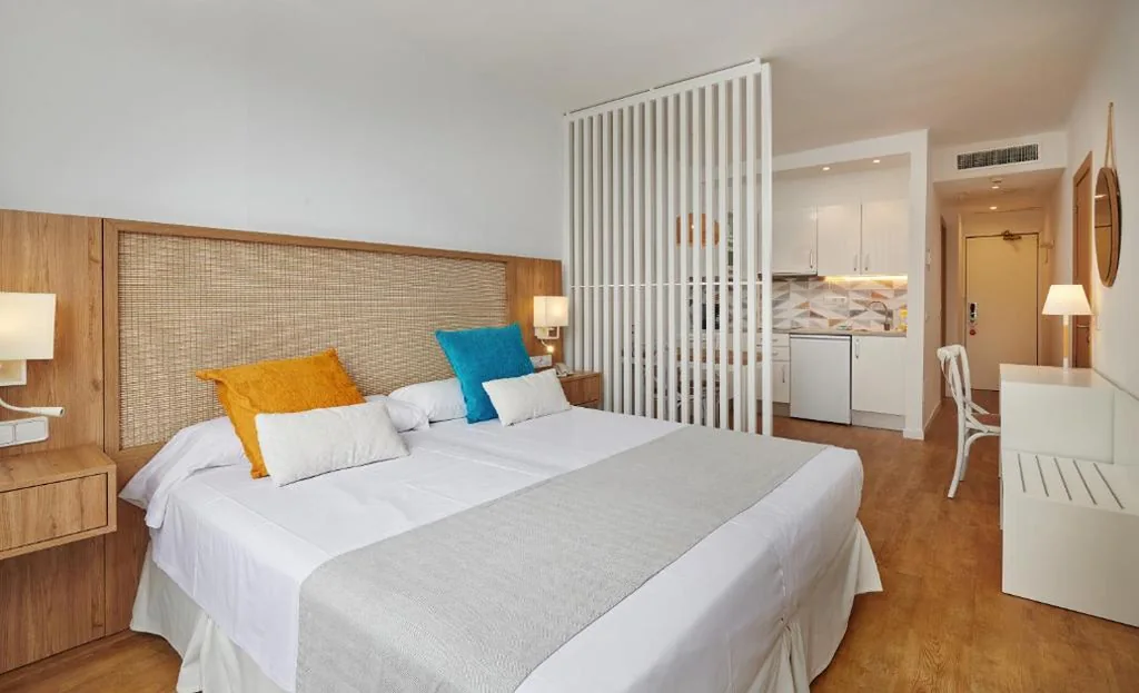 Studio — Hotel Apartamentos Cala Santanyi