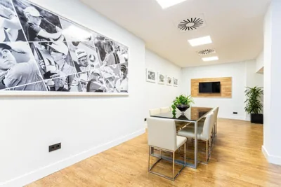 Hotel Apartamentos Pyr Fuengirola — 写真 9