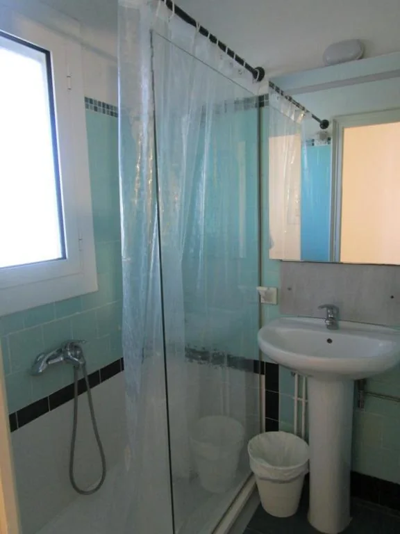 Standard Double Room - 1 or 2 Beds — Hotel Apartaments Gesòria Porta Ferrada