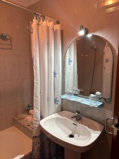 Hotel Apolo XI — Foto 6
