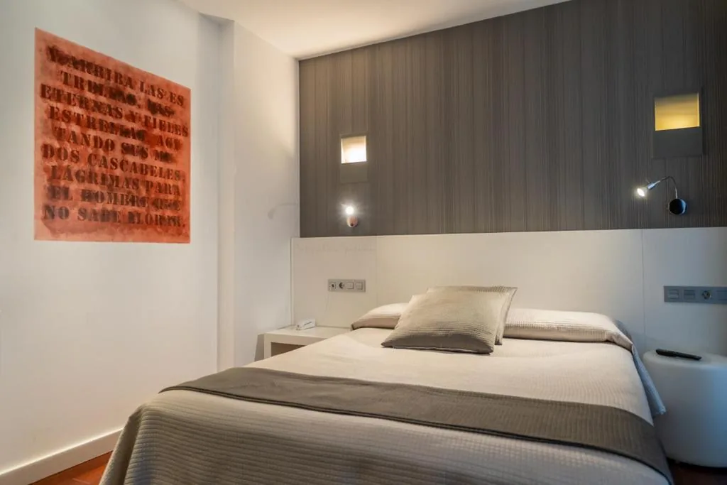 Standard-Doppelzimmer – 1 oder 2 Betten — Hotel Apolonia Soria