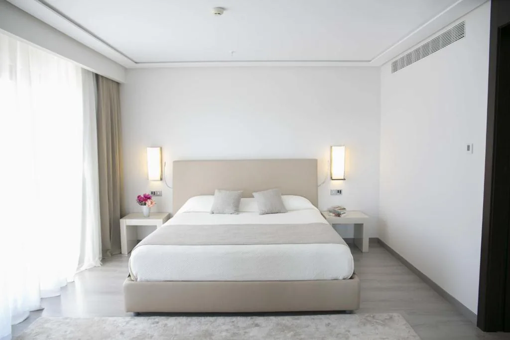 Habitación Doble Superior (2 adultos + 1 niño) — Hotel AR Golf Almerimar