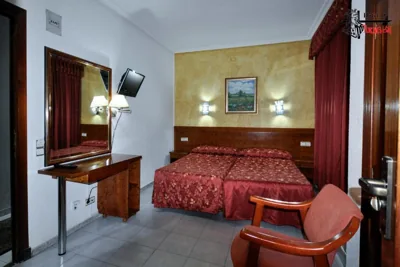 Hotel Aragón — Foto 2