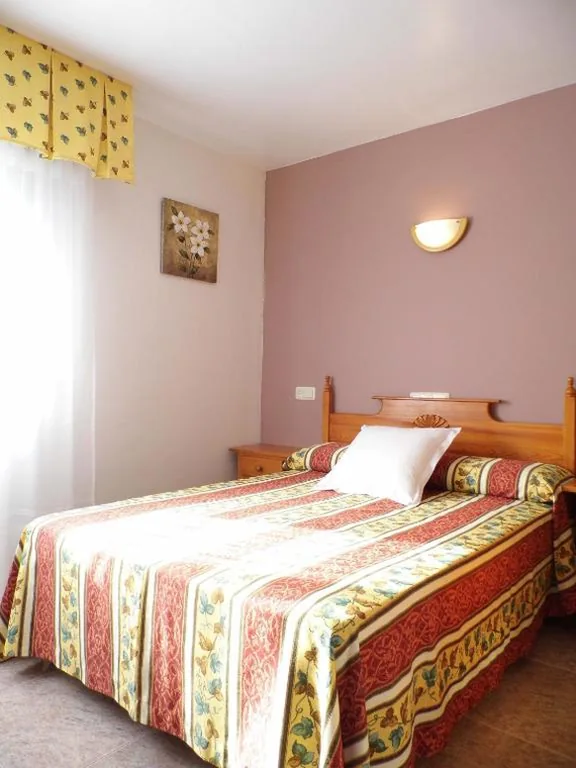 Habitación Individual — Hotel Arboleda