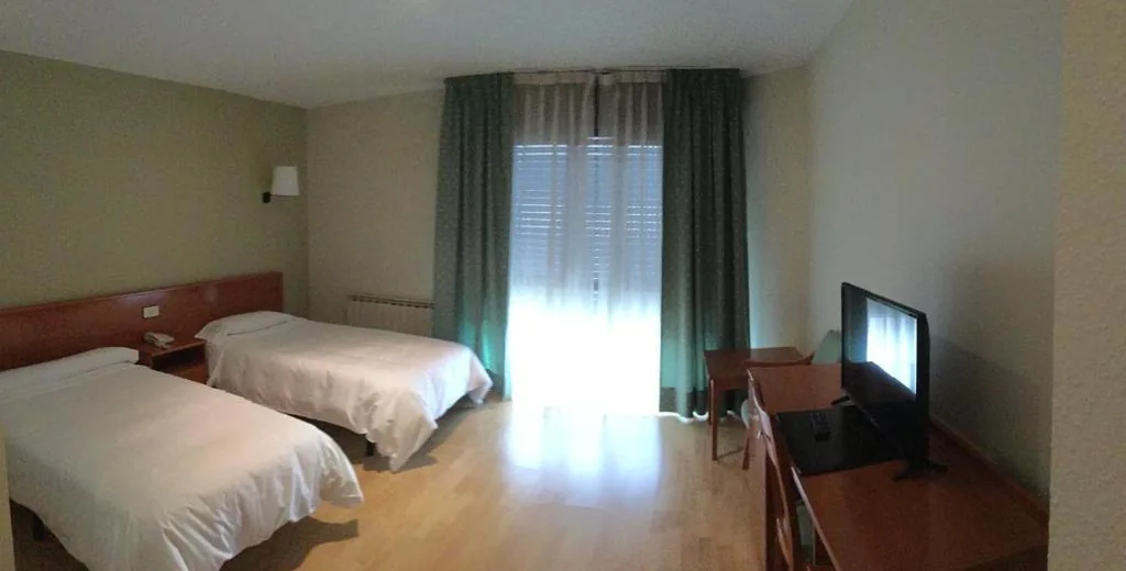 Tweepersoonskamer — Hotel Arcea Villaviciosa