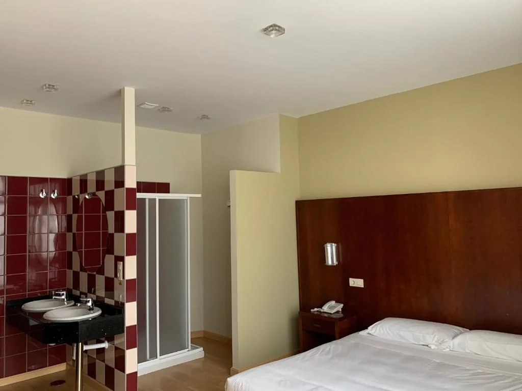 Junior Suite — Hotel Arcea Villaviciosa
