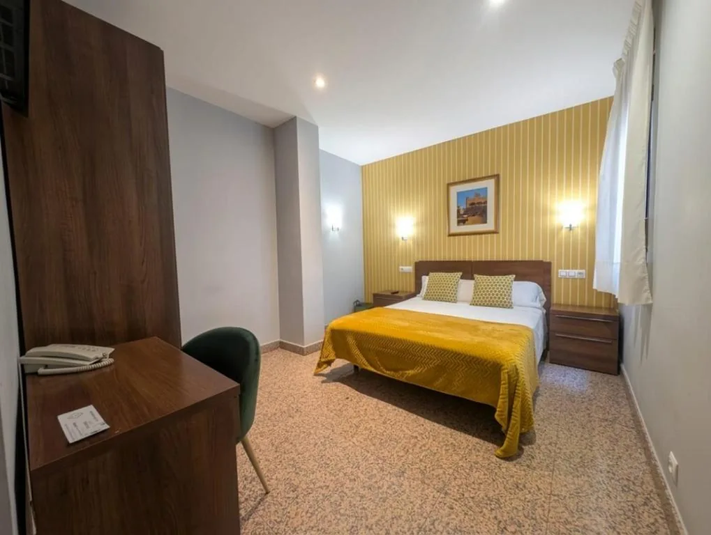 经济型内侧双人间 — Hotel Arcos Catedral