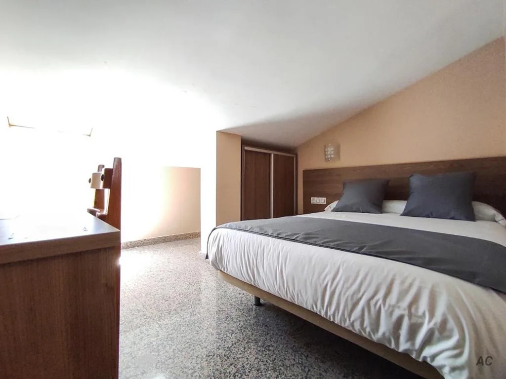 小型双人间（带风扇） — Hotel Arcos Catedral