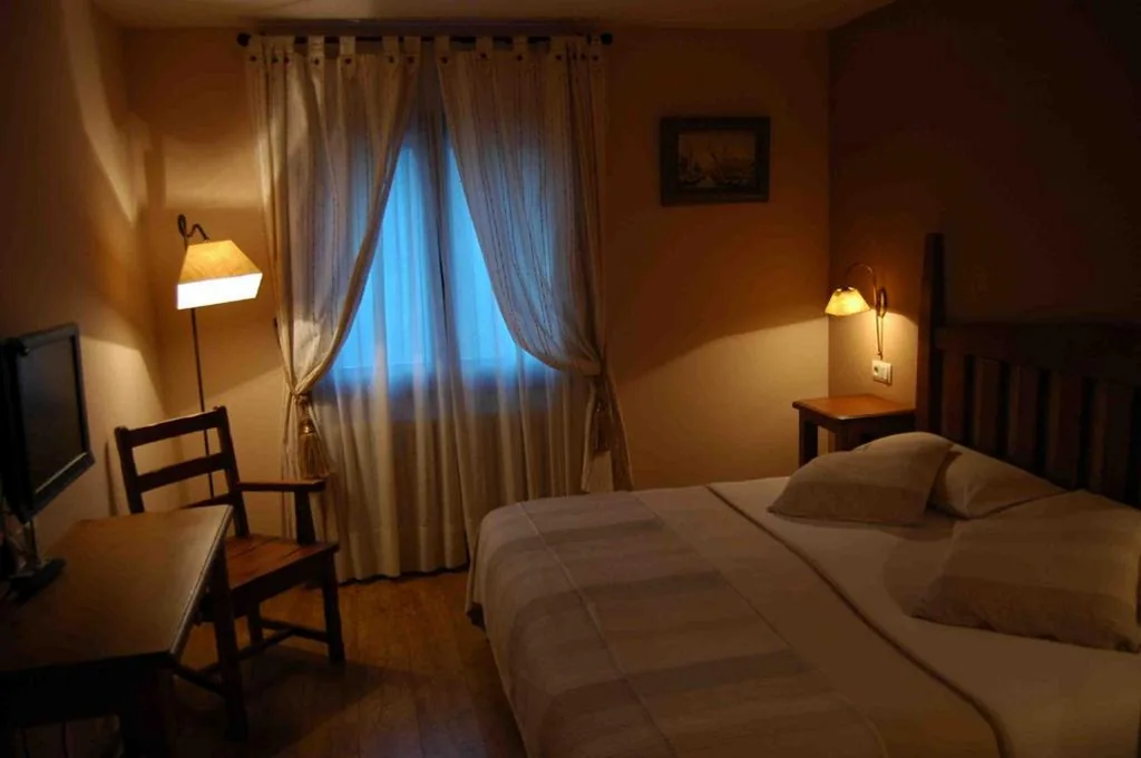 Camera doppia - 1 o 2 letti — Hotel Areulo