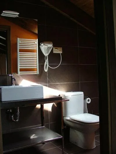 Camera doppia (2 adulti + 1 bambino) — Hotel Areulo