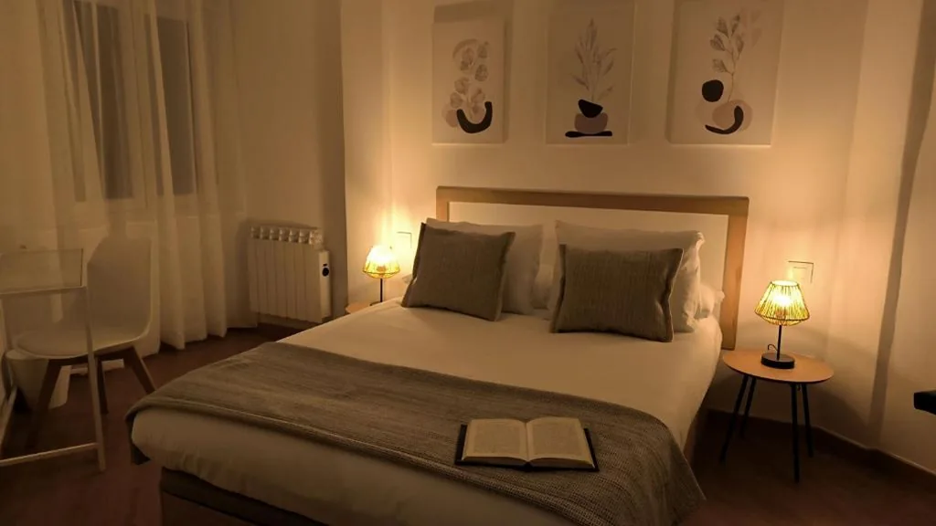 Habitación Doble con salón — Hotel Arias