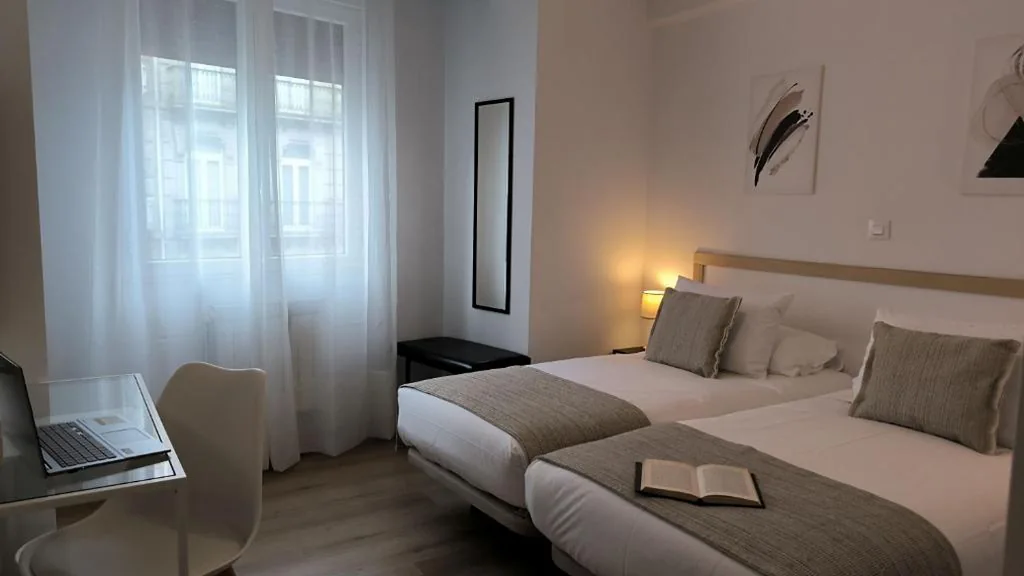 Hotel Arias