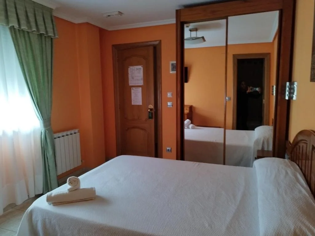 Quarto Individual — Hotel Arillo