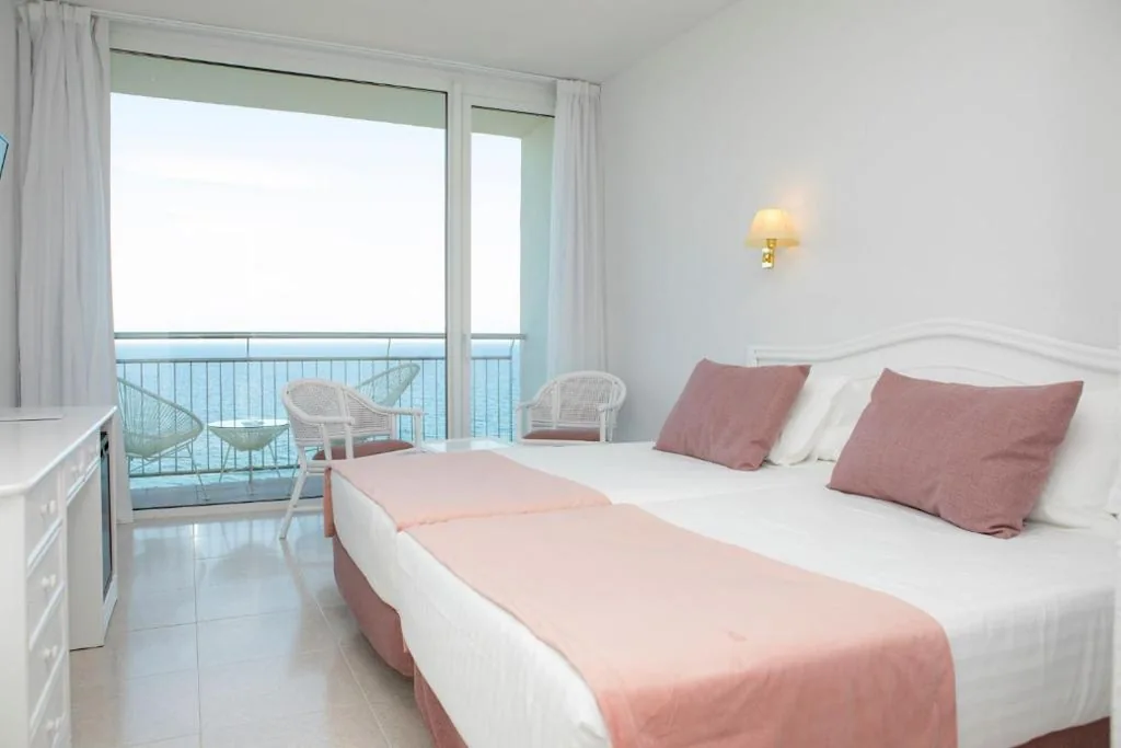 Klassisches Panoramadoppelzimmer — Hotel Aromar