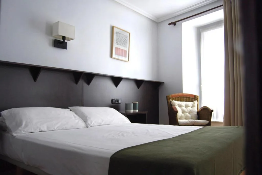 Hotel Arrasate by gaiarooms