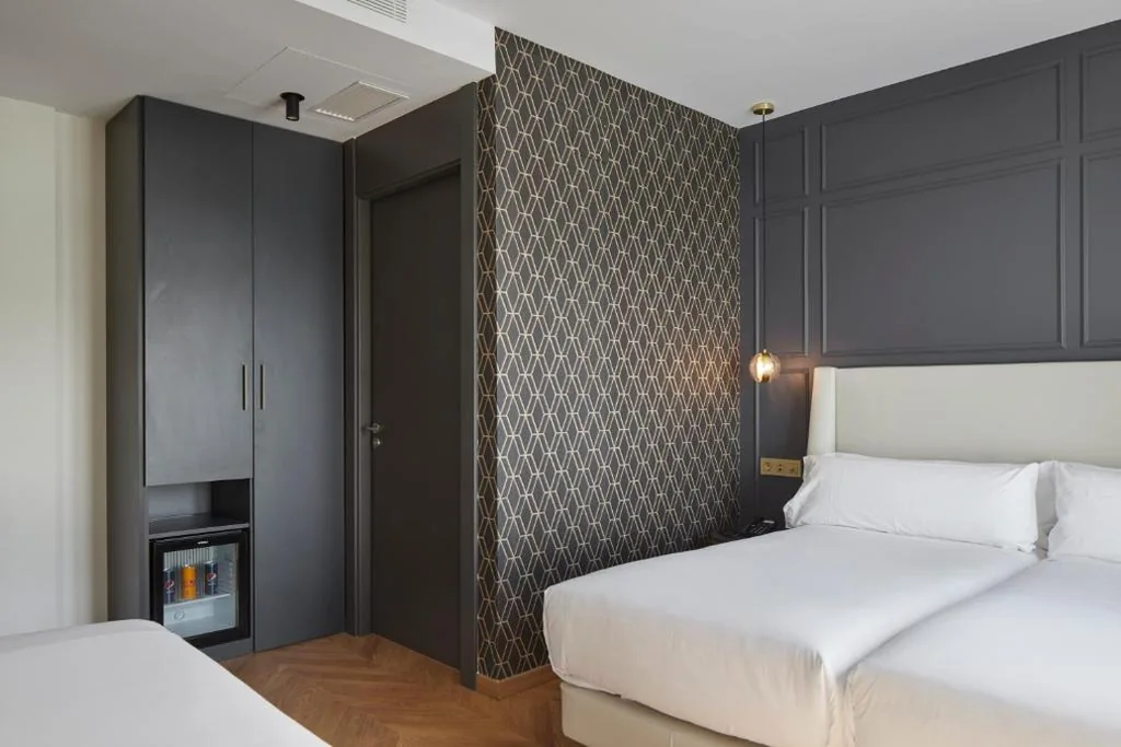Habitación Triple — HOTEL ARRiZUL CATEDRAL 3 SUP