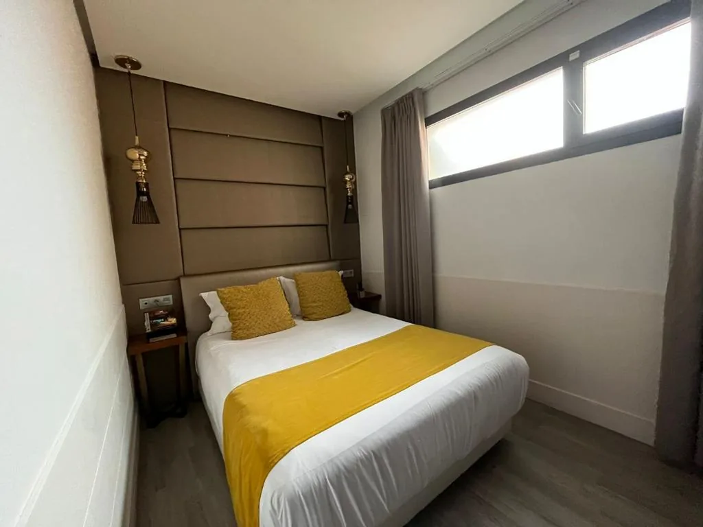 Habitación Doble Económica — Hotel Art Santander