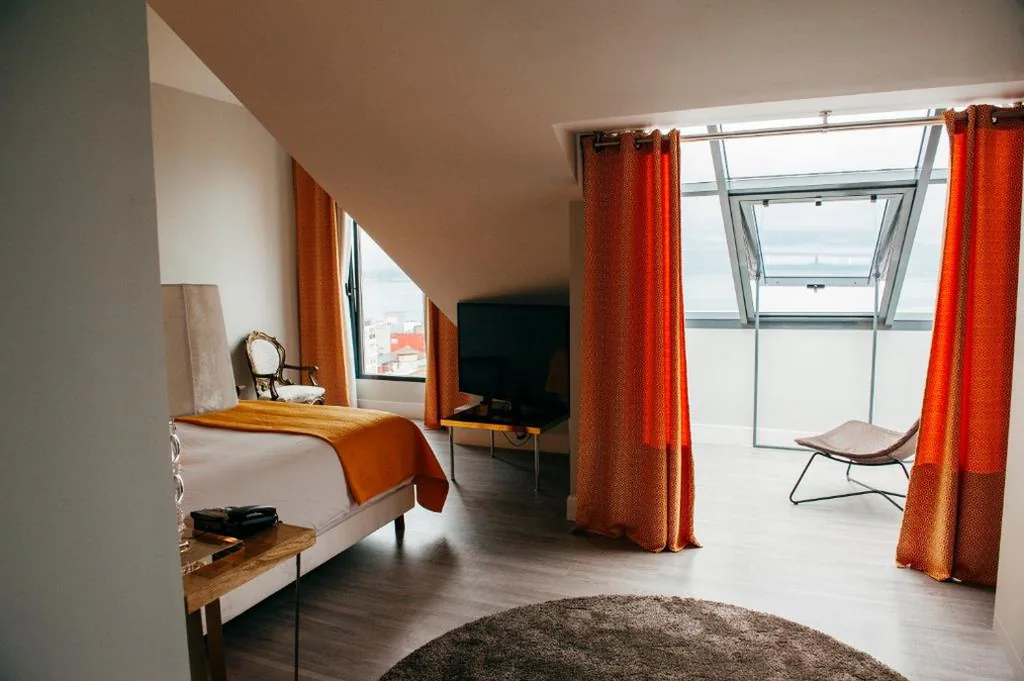 Suite Deluxe con vistas al mar — Hotel Art Santander
