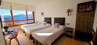 Hotel Artxanda Bilbao, Parking Gratuito en el Exterior Junto al Hotel, — foto 8