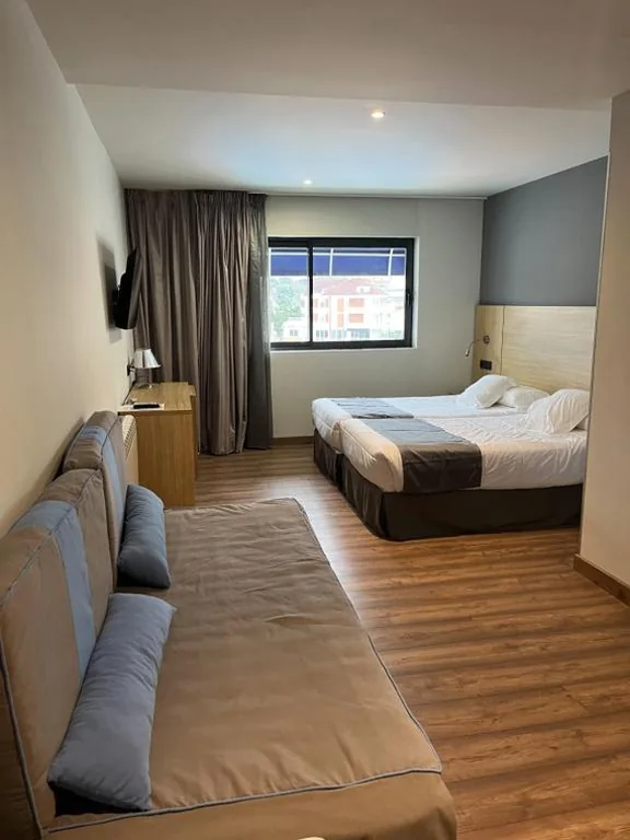Camera familiare — Hotel Astuy
