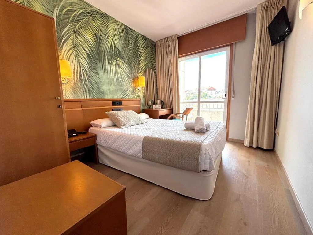 Singola con vista sul mare — Hotel Atalaya I