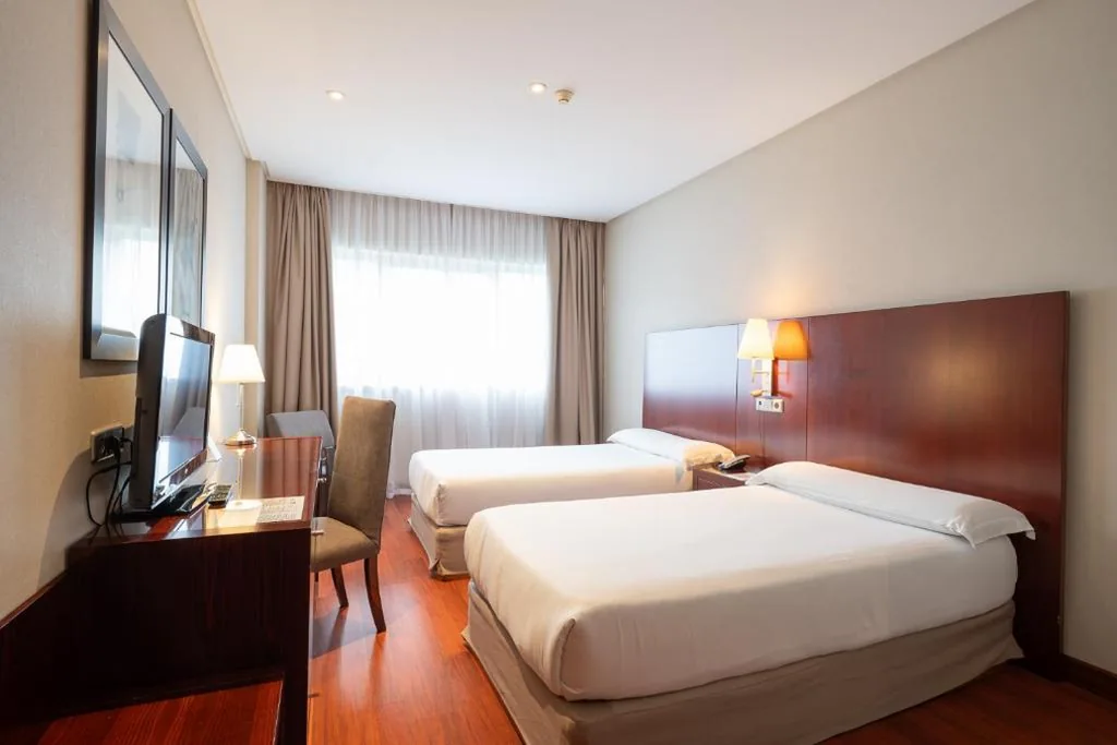 Doppelzimmer mit Parkplatz — Hotel Attica21 Las Rozas