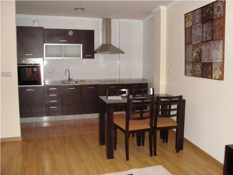 Apartamento com 1 quarto (2 adultos + 2 crianças) — Hotel AV Apartamentos Lobios