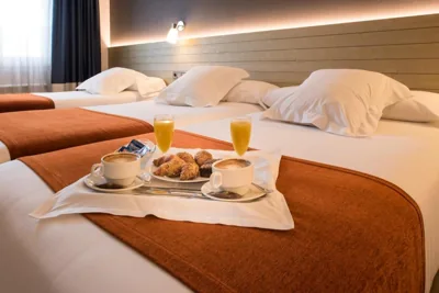 Hotel Avenida — Foto 10