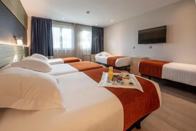Hotel Avenida — Foto 12