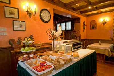 Hotel Avenida Benasque — Foto 4