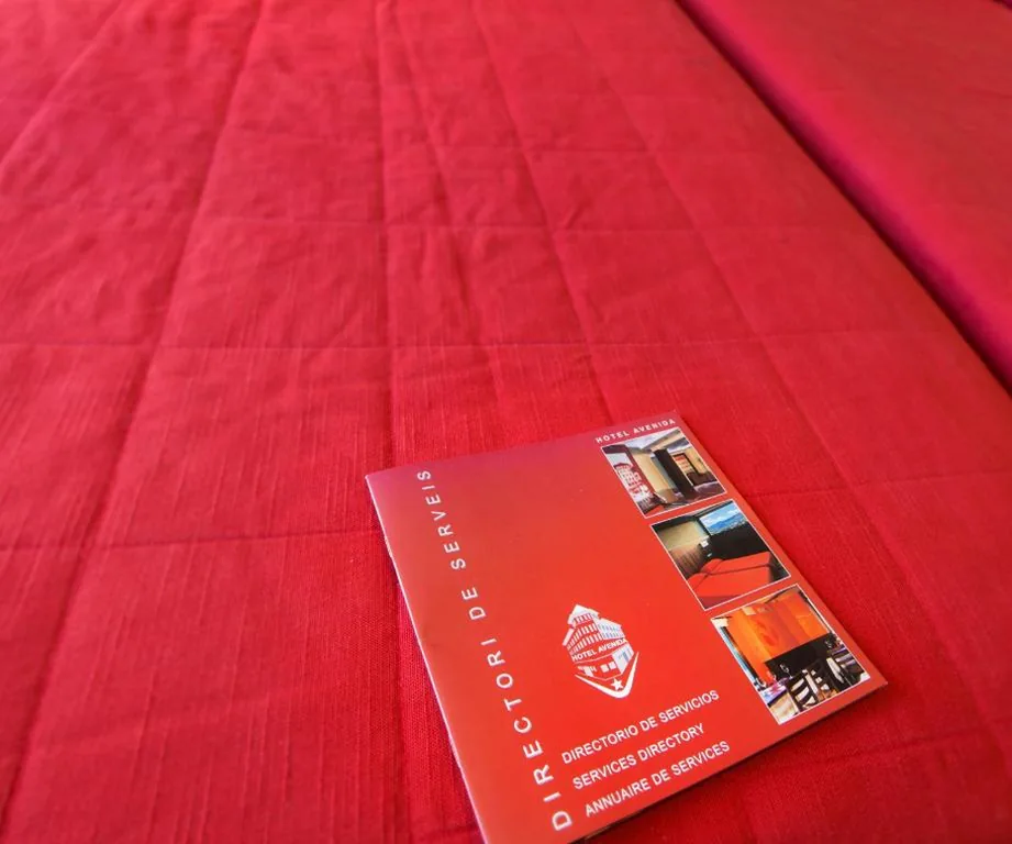 Comfort-Dreibettzimmer — Hotel Avenida