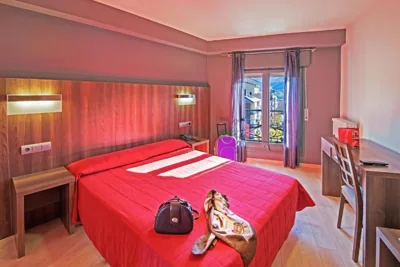 Hotel Avenida — Foto 8