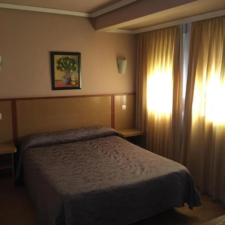 Habitación Doble — Hotel Avenida Leganés