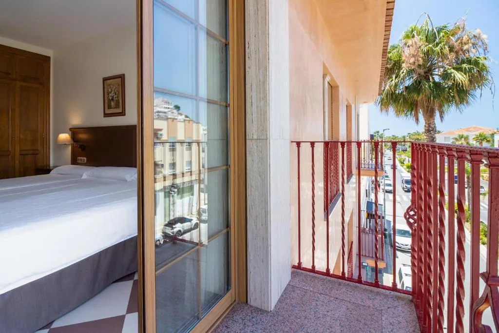Hotel Avenida Tropical by Bossh! Hotels