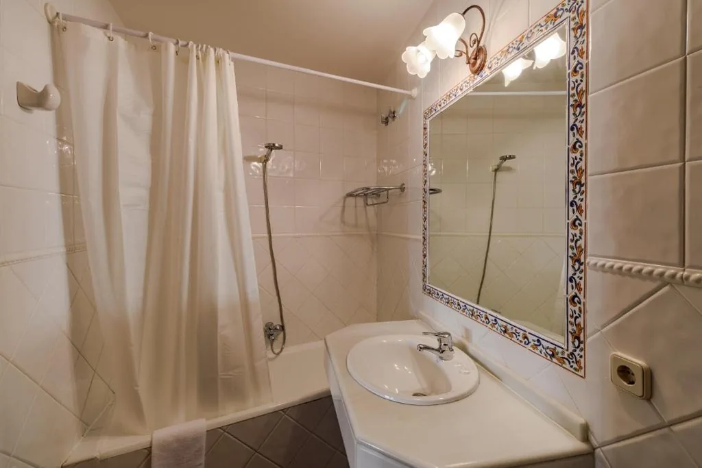Suite — HOTEL Ávila Centro