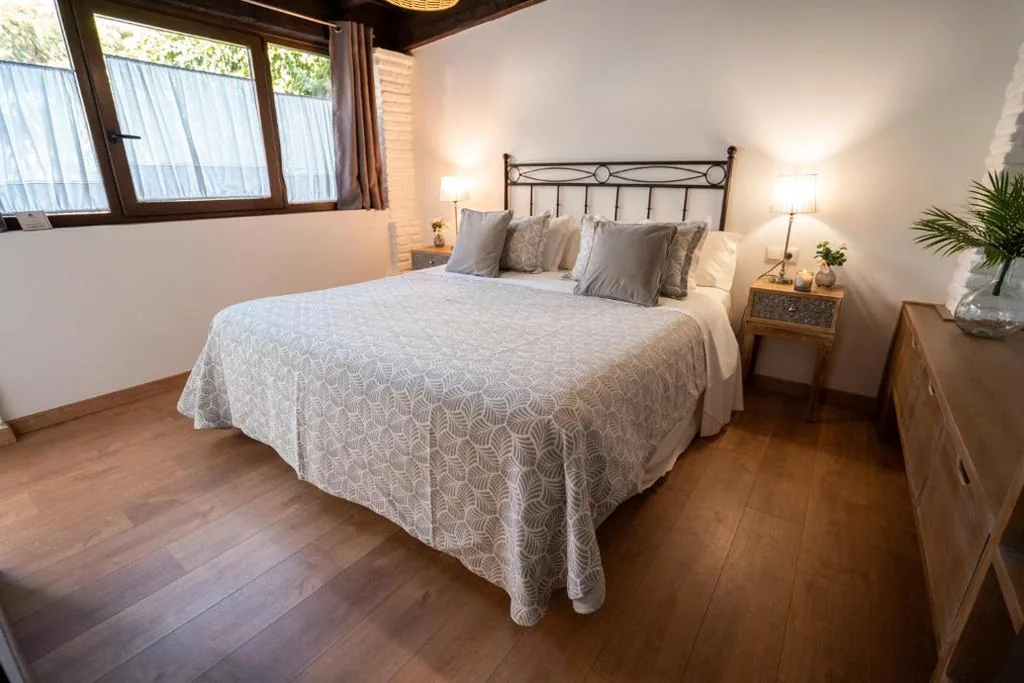 Habitación Doble con vistas al jardín — Hotel Azalea Playa