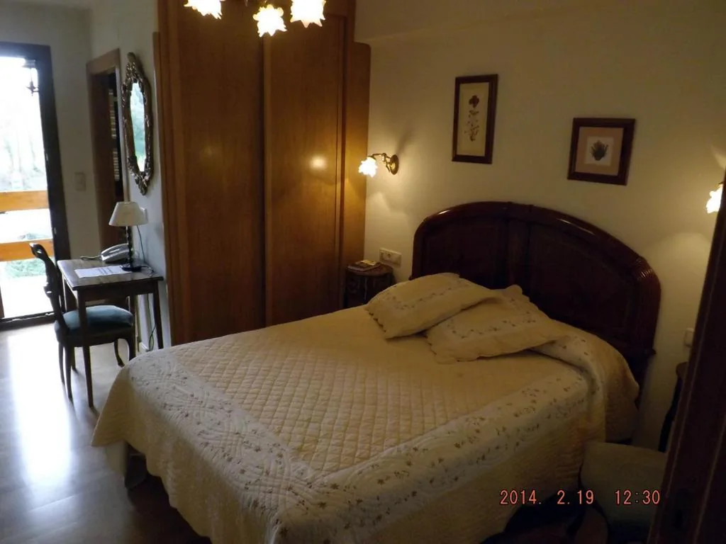 Chambre double - 1 ou 2 lits — Hotel Azkue