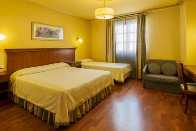 Hotel Azofra — foto 8