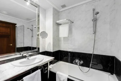 Hotel Azofra — foto 11