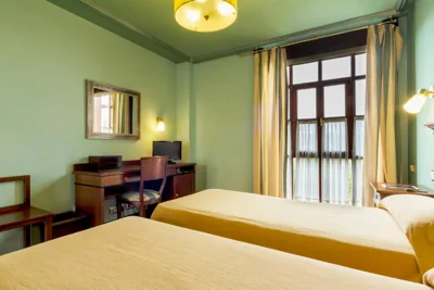 Hotel Azofra — foto 12