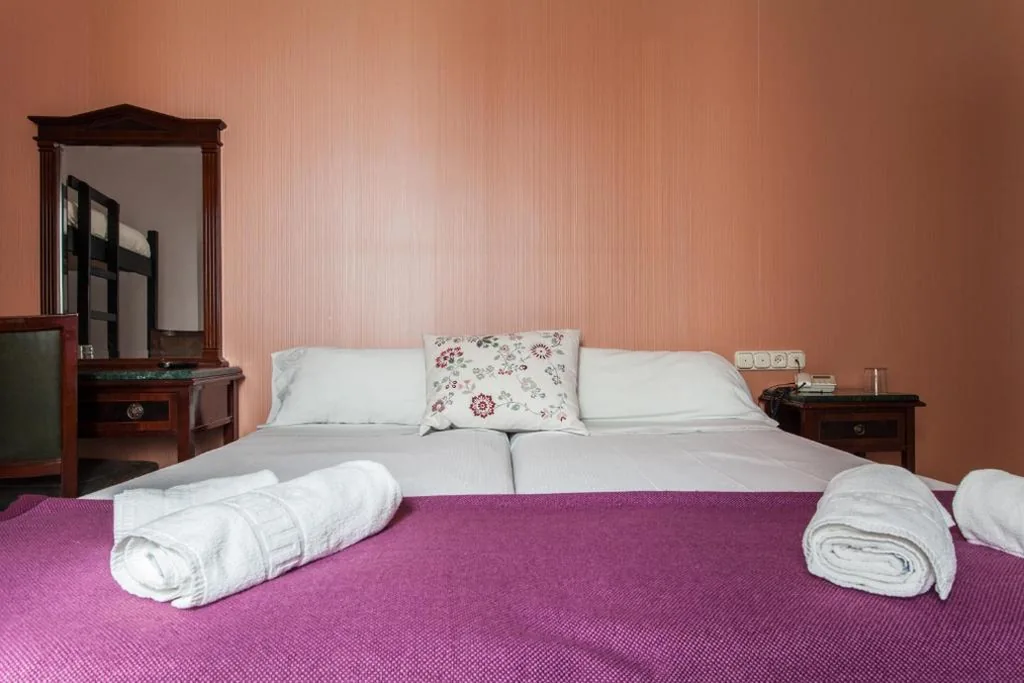 Habitación Doble - 2 camas — Hotel Baco